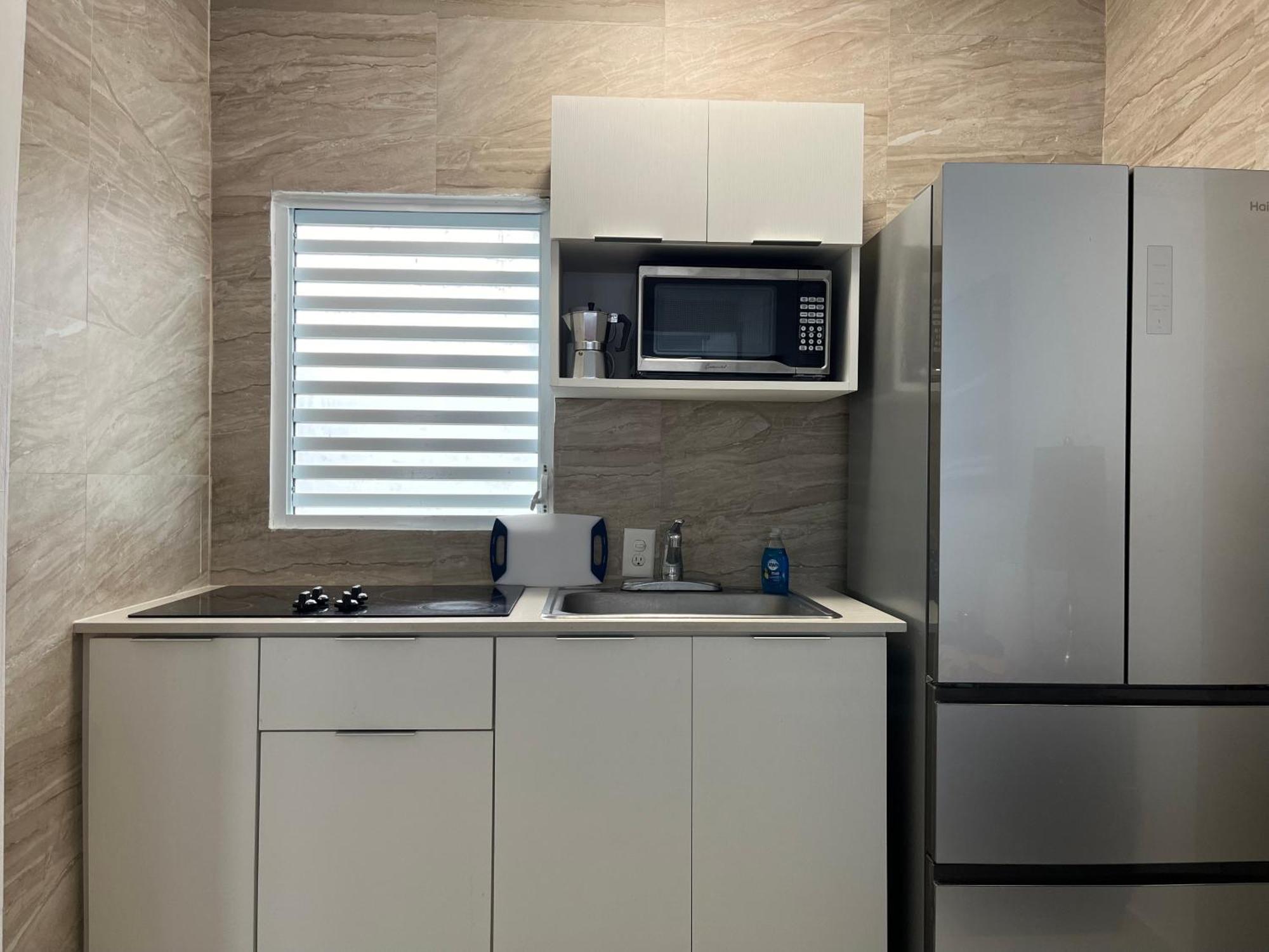 Posada Centric Studio Isla Verde San Juan Zewnętrze zdjęcie